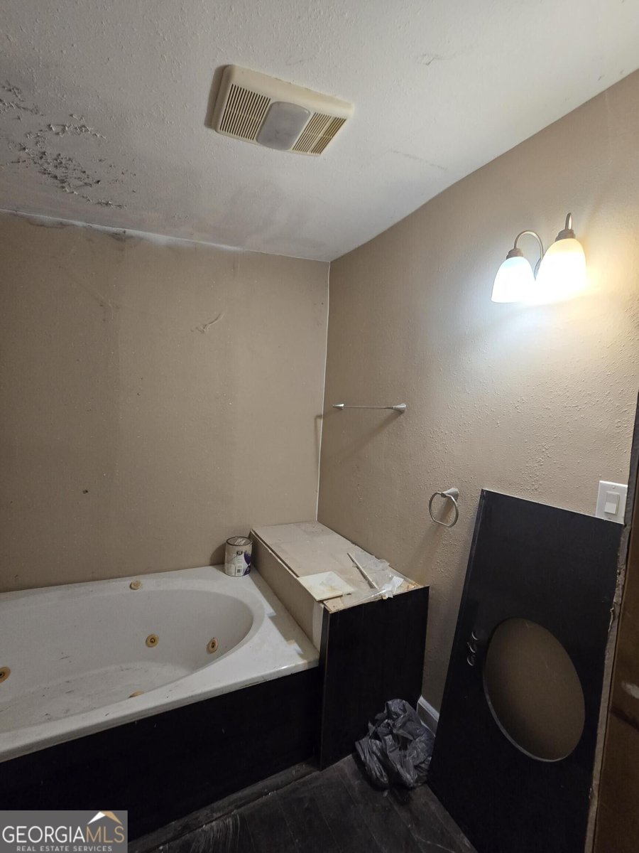 581 Violet Avenue Macon - Photo 9