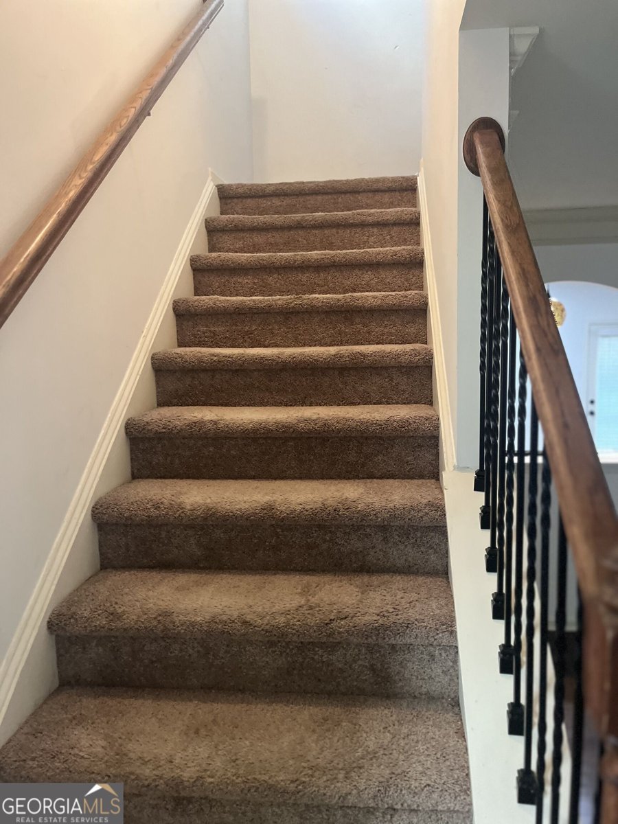 425 Village View Woodstock - Photo 23