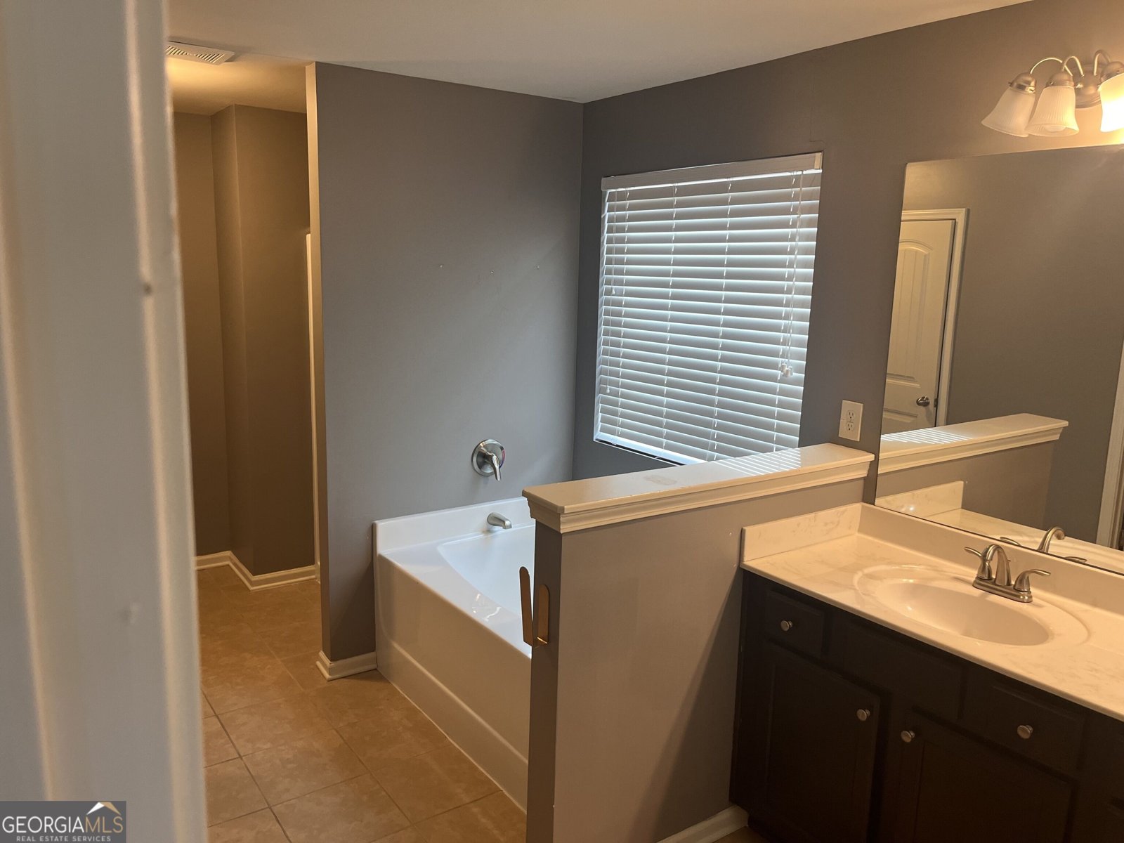 425 Village View Woodstock - Photo 31