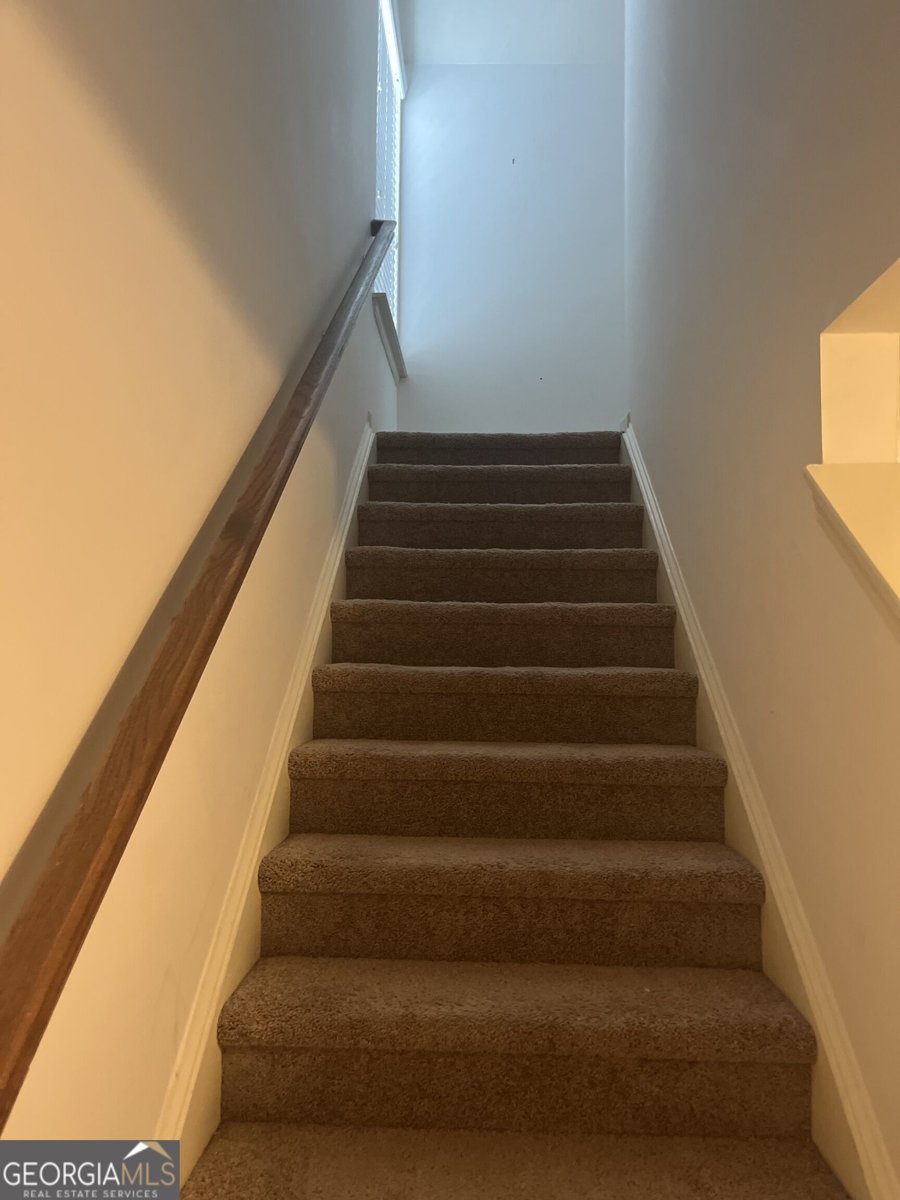 425 Village View Woodstock - Photo 47