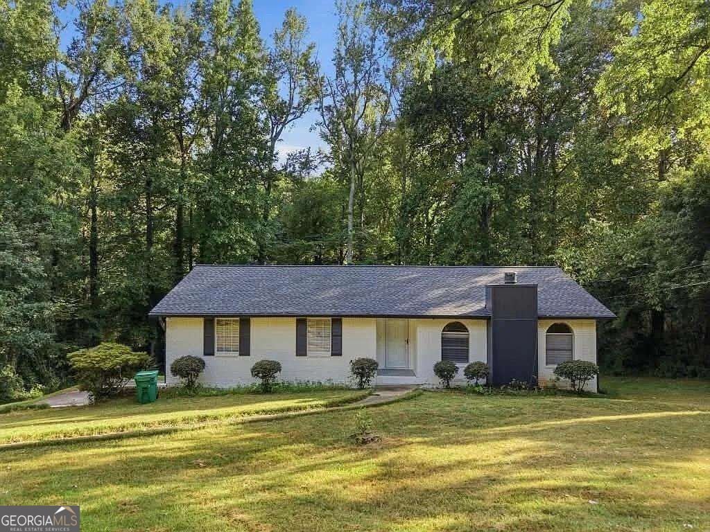 611 Navarre Drive Stone Mountain - main photo