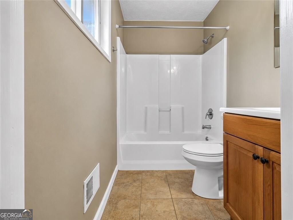 611 Navarre Drive Stone Mountain - Photo 14