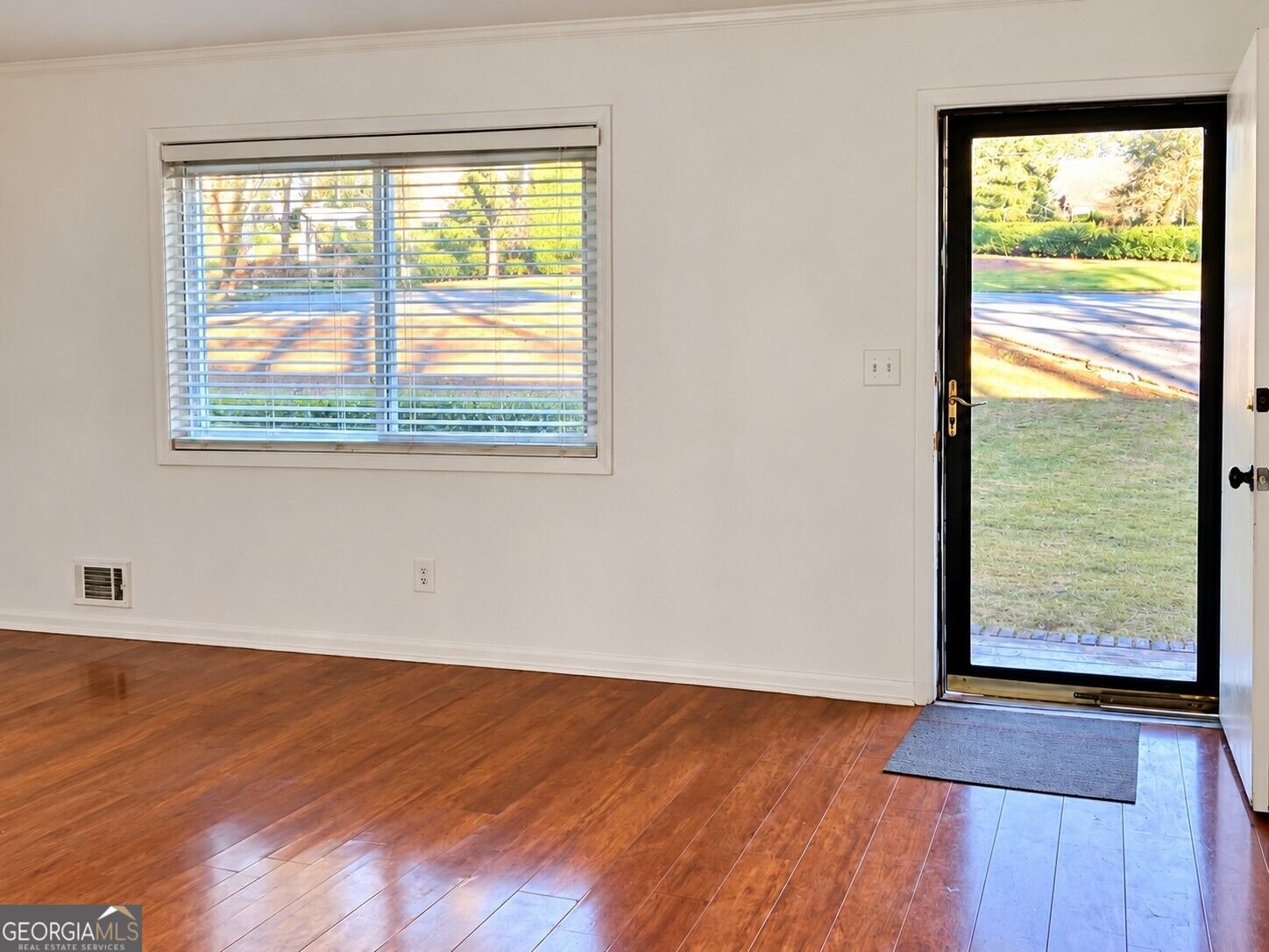 2412 Peachwood Circle Atlanta - Photo 10