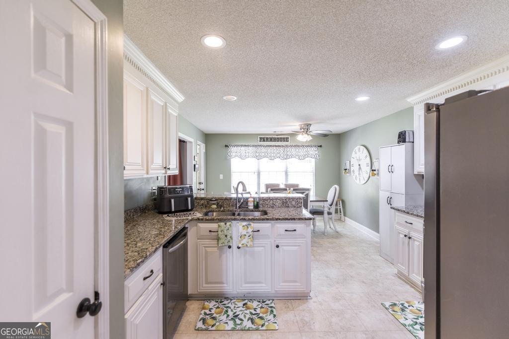 112 Finch Drive Kathleen - Photo 14