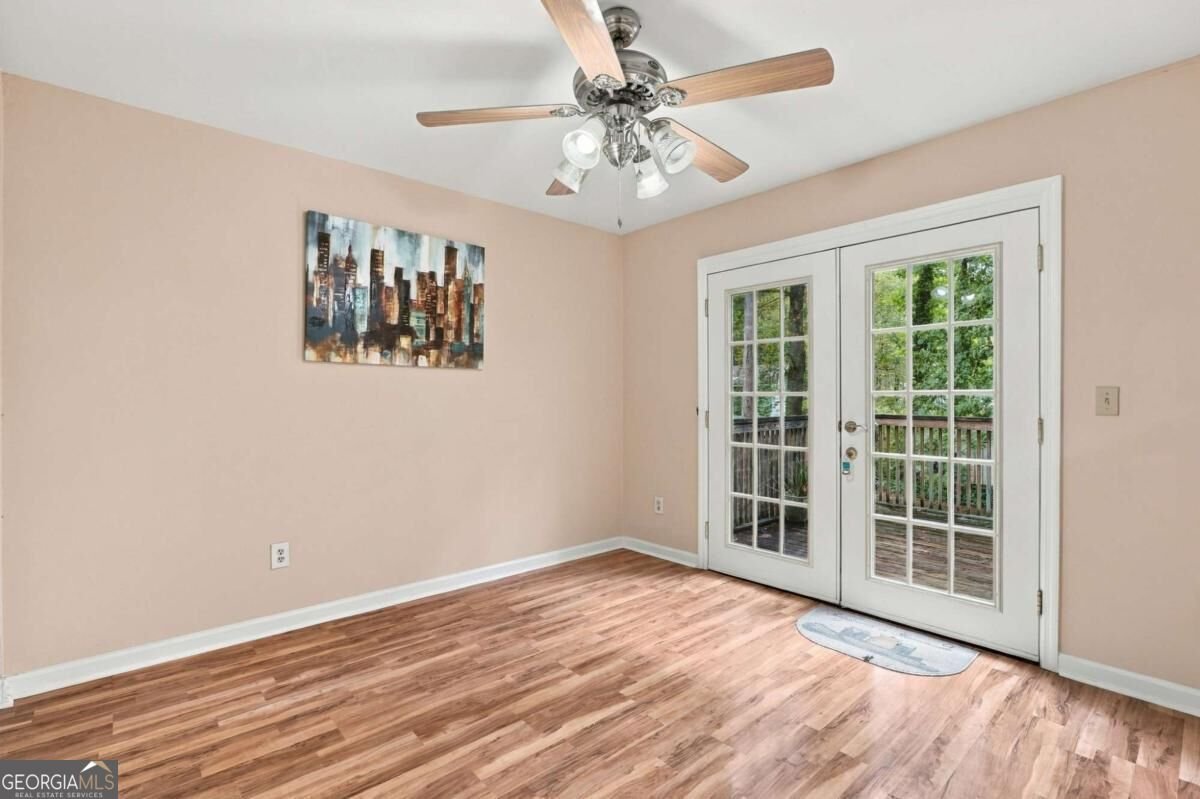5004 Brandlwood Court Lilburn - Photo 16