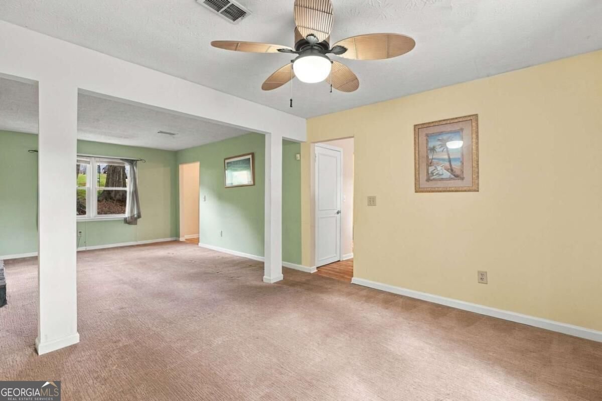 5004 Brandlwood Court Lilburn - Photo 9