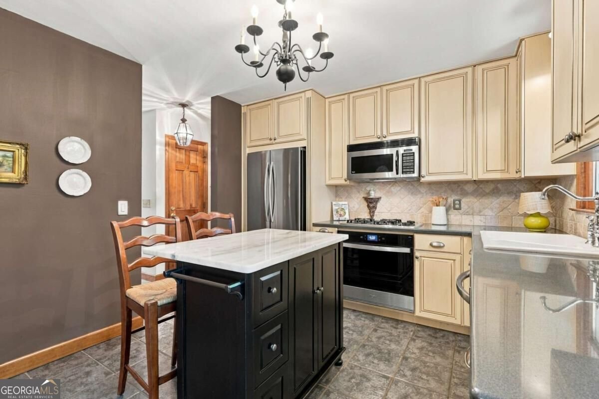 274 Martin Ridge Drive Marietta - Photo 10