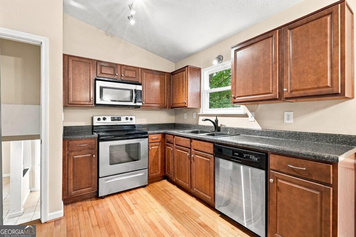 3448 Forest Knoll Drive Duluth - Photo 11