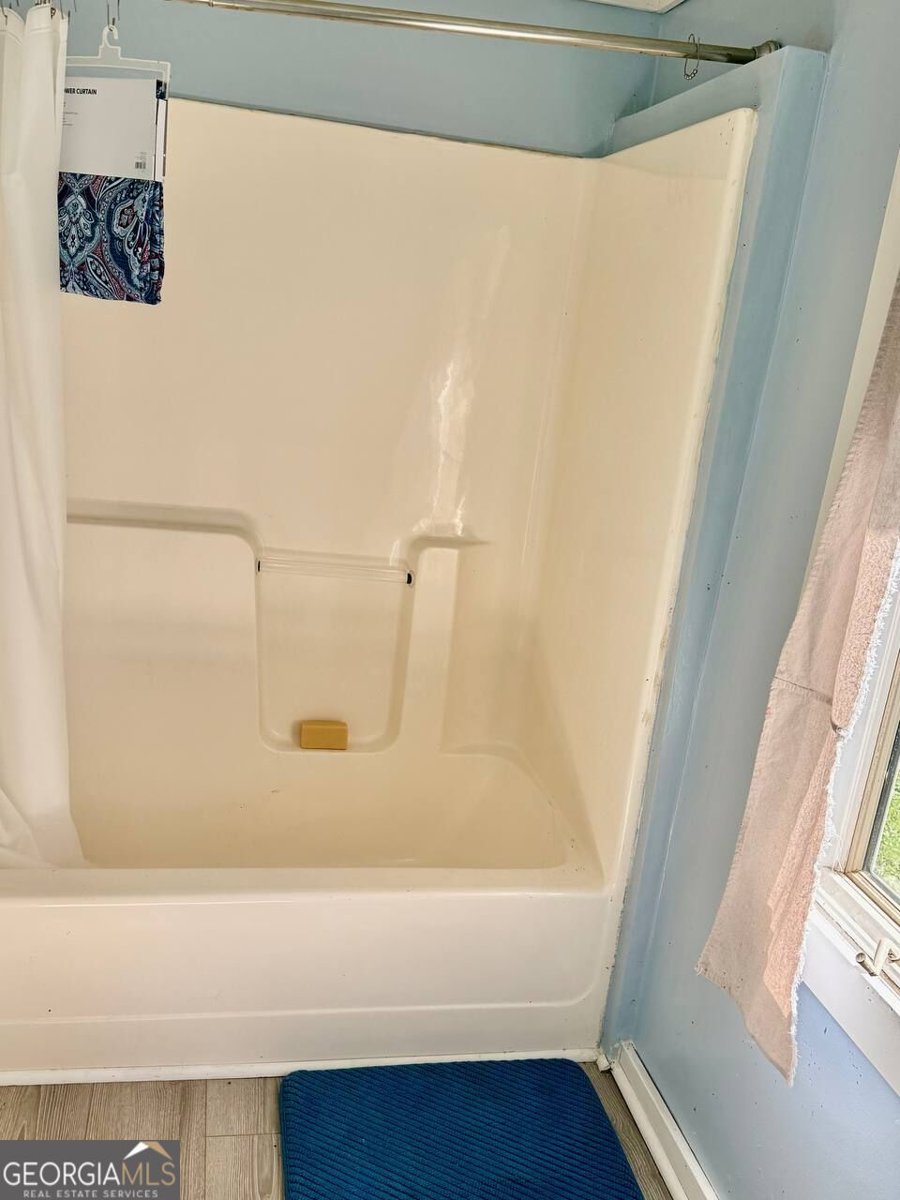 211 Blair Street Tiger - Photo 10