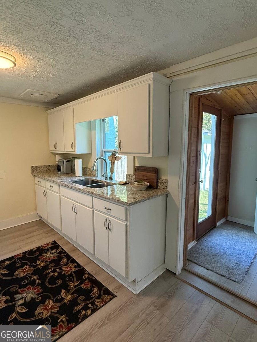 211 Blair Street Tiger - Photo 16