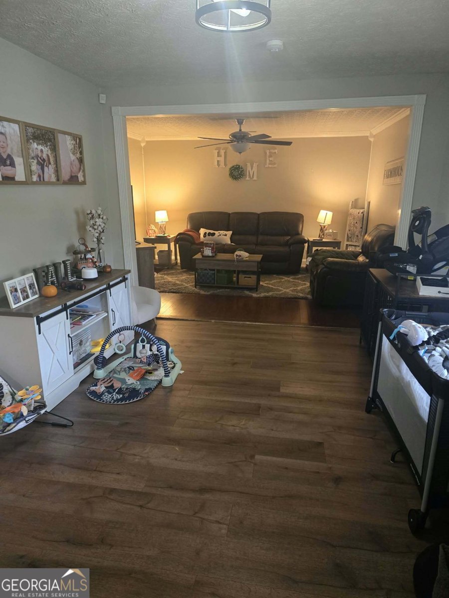 70 Arnold Road Hampton - Photo 6