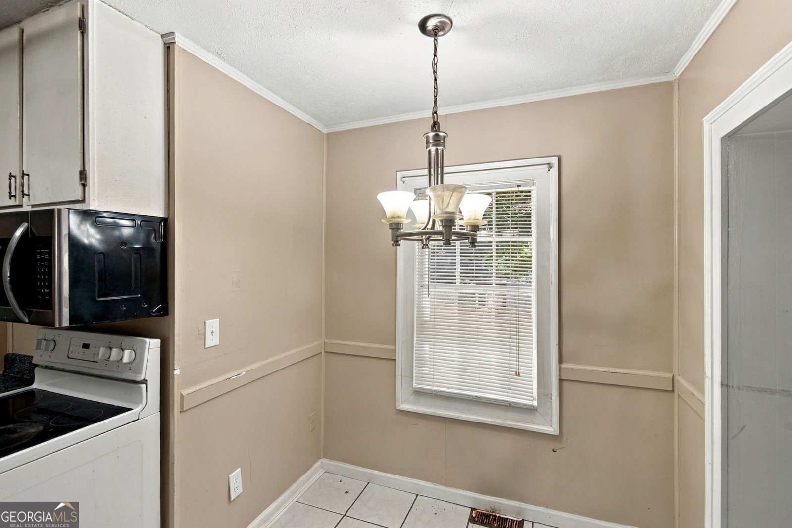 620 Gordon Circle Hapeville - Photo 11