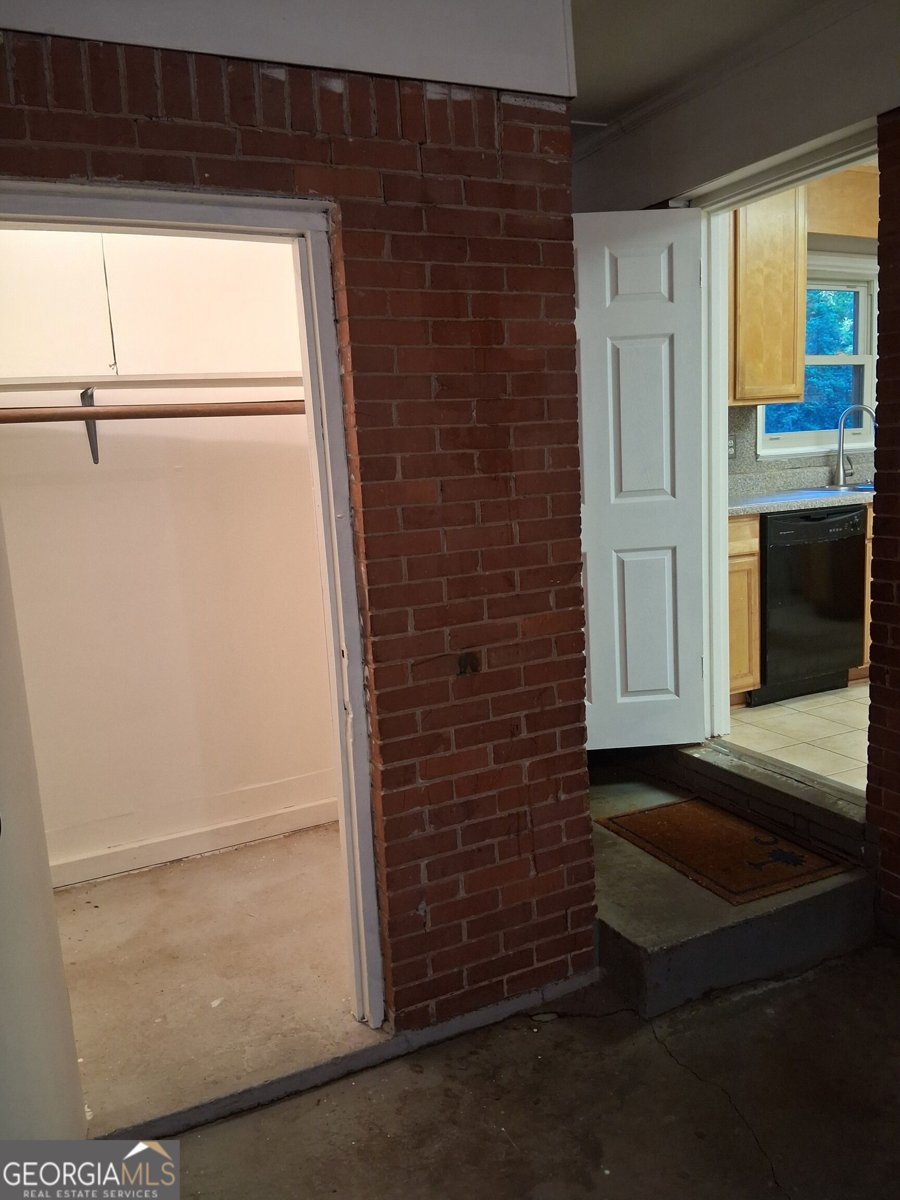 2876 Belvedere Lane Decatur - Photo 10