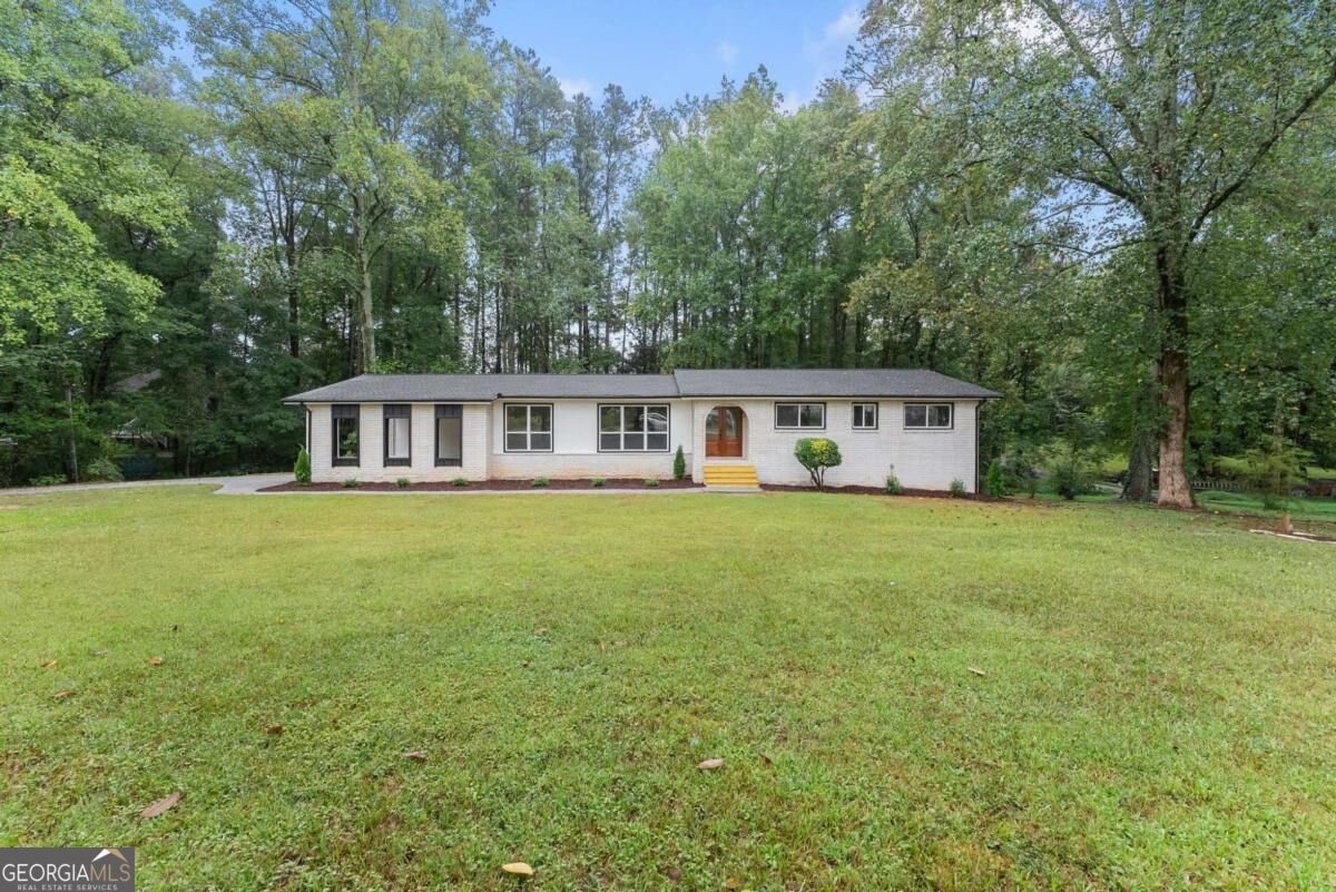 758 Springlake Road Lawrenceville - main photo