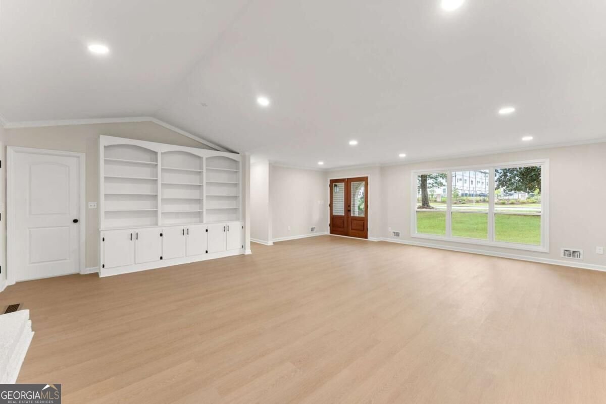 758 Springlake Road Lawrenceville - Photo 10