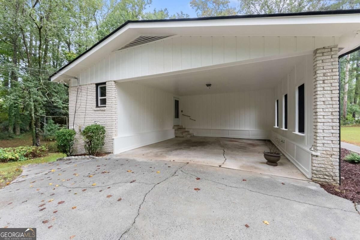 758 Springlake Road Lawrenceville - Photo 47