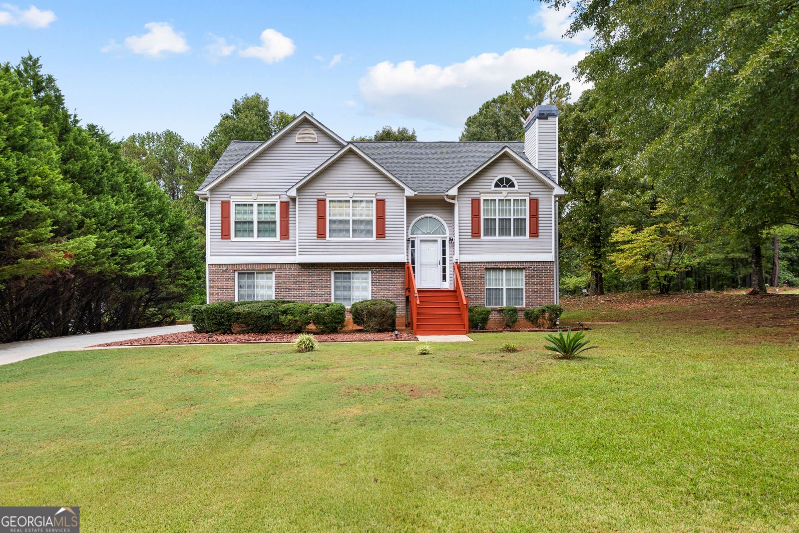 11 Masters Way Newnan - main photo