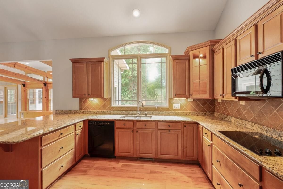 6090 Shadburn Ferry Road Buford - Photo 13