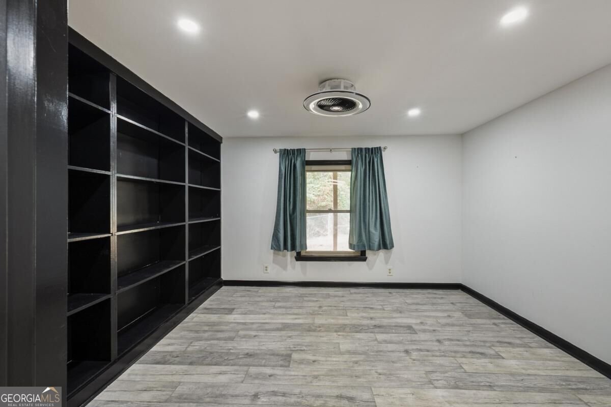 6090 Shadburn Ferry Road Buford - Photo 25