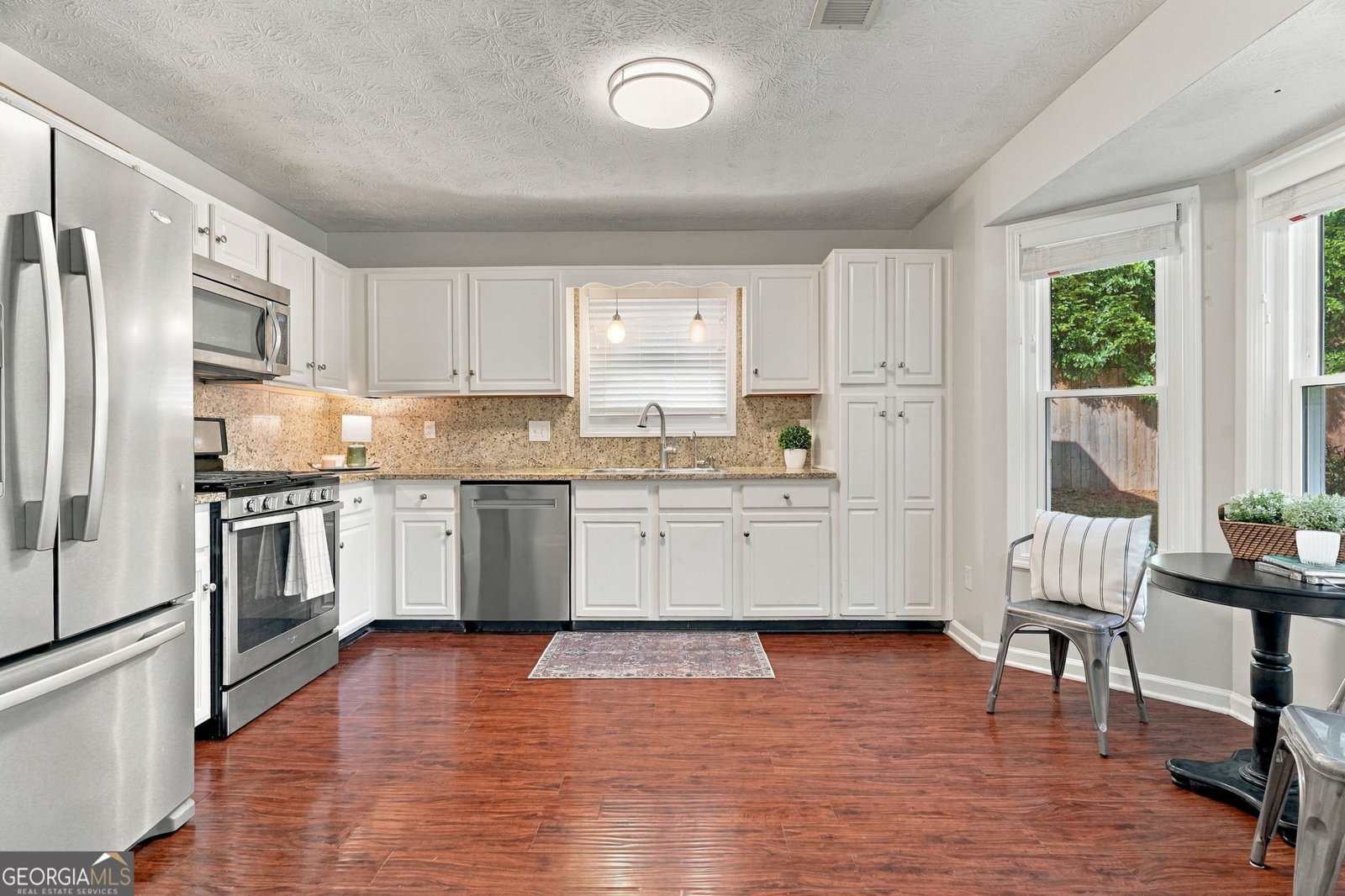 1122 Mountain Springs Drive Kennesaw - Photo 10
