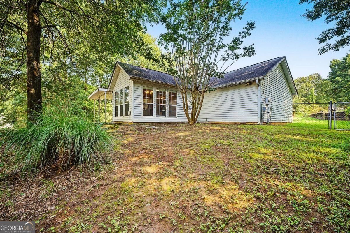 204 Spring Circle Stockbridge - Photo 18