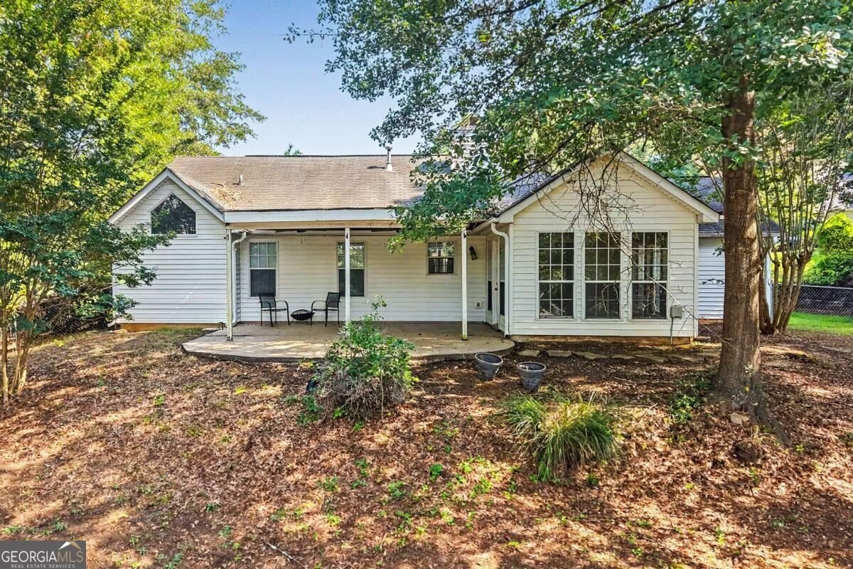 204 Spring Circle Stockbridge - Photo 19