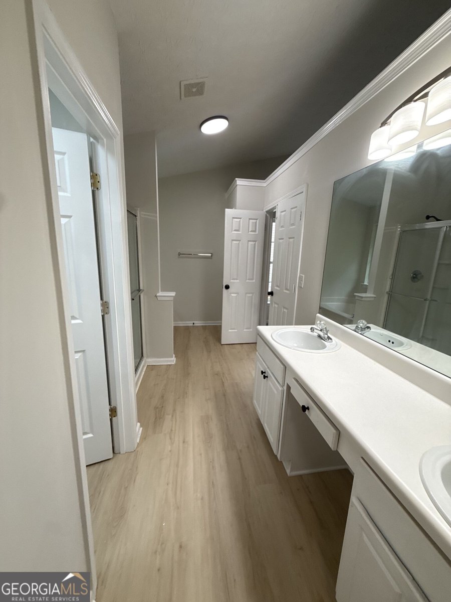 180 Meadowbrook Court Covington - Photo 11