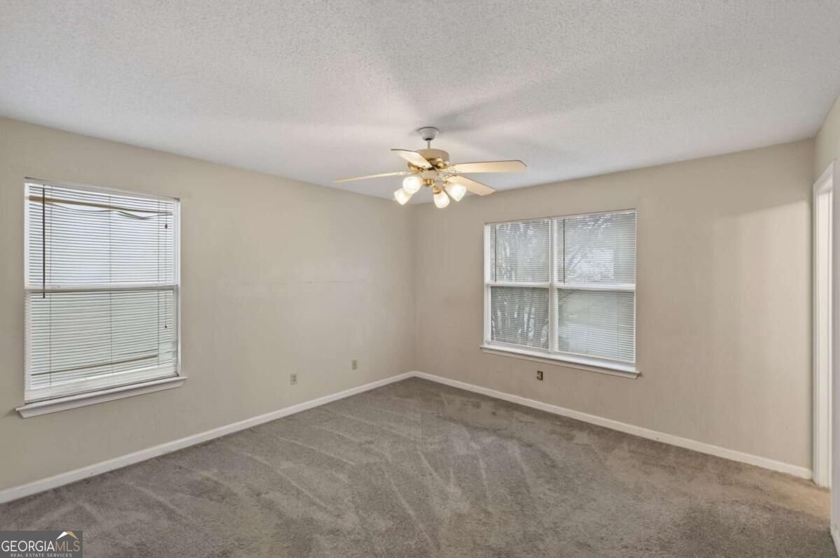807 Tramore Drive Stockbridge - Photo 13