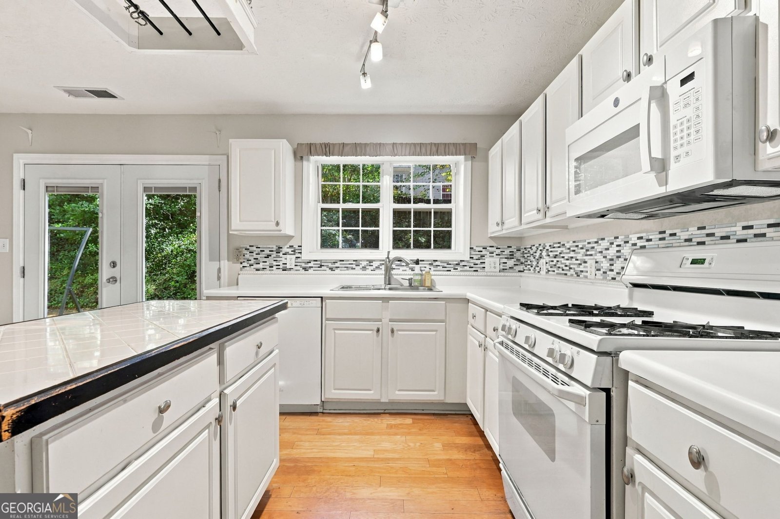 2997 Bancroft Glen Kennesaw - Photo 14