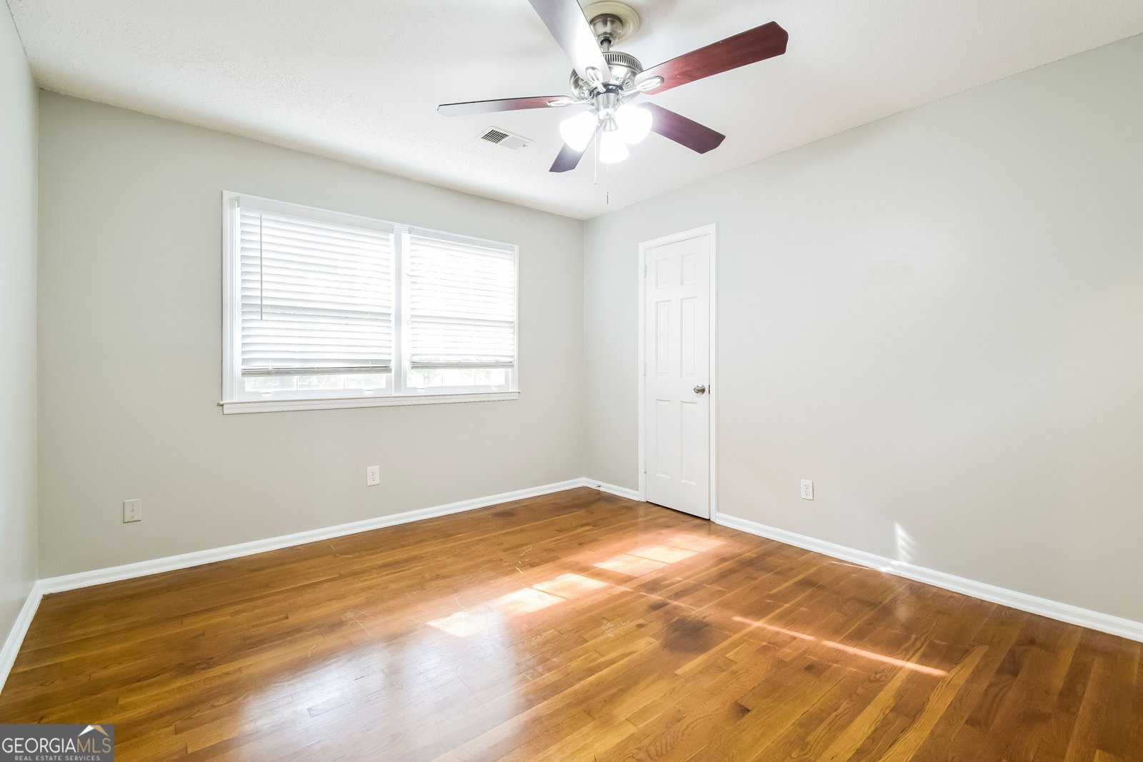 4533 Holliston Road Atlanta - Photo 10
