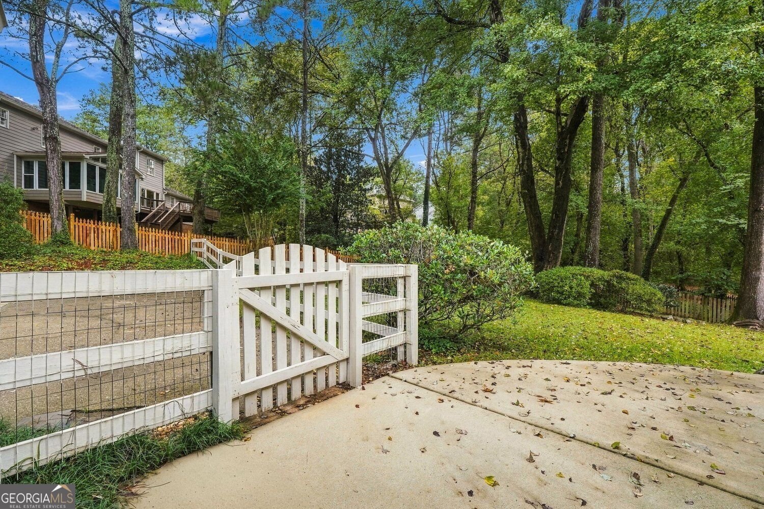 1726 Point Circle Marietta - Photo 32