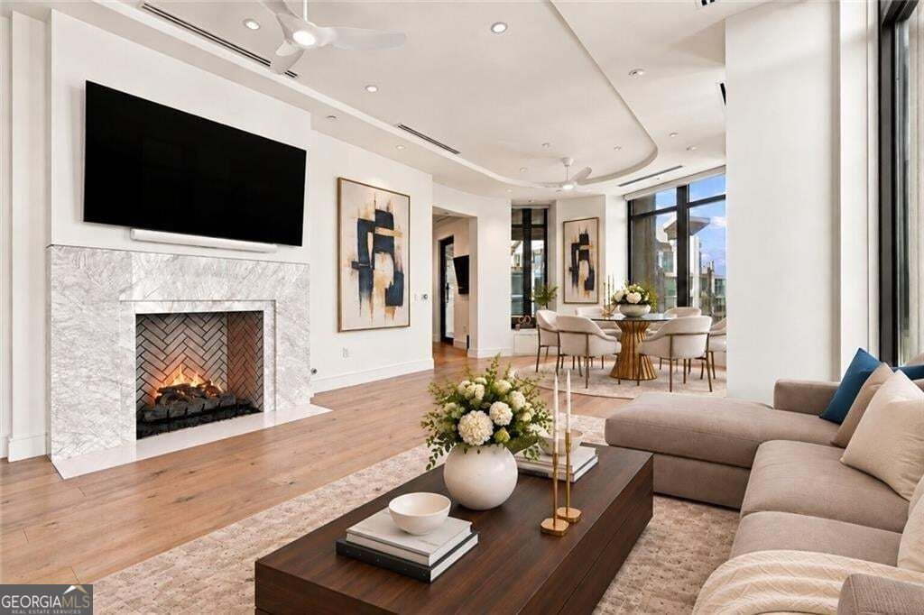 3376 Peachtree Road Atlanta - main photo