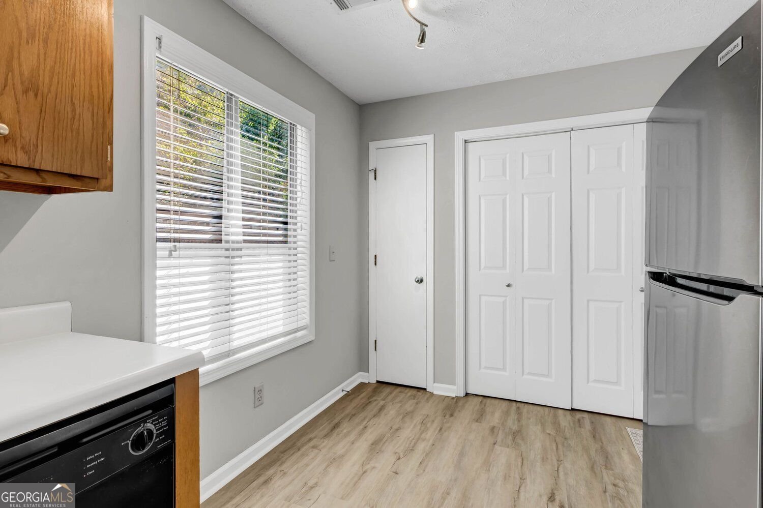 219 Colony Springs Drive Woodstock - Photo 13