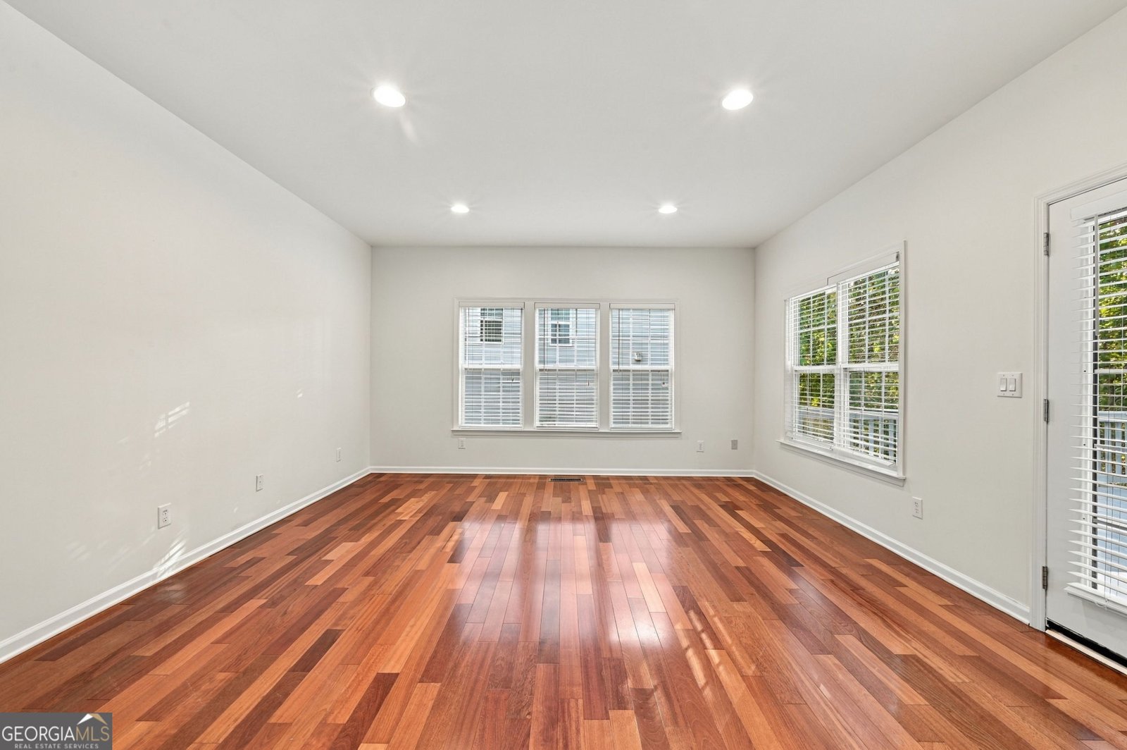 536 Blue Mountain Canton - Photo 14
