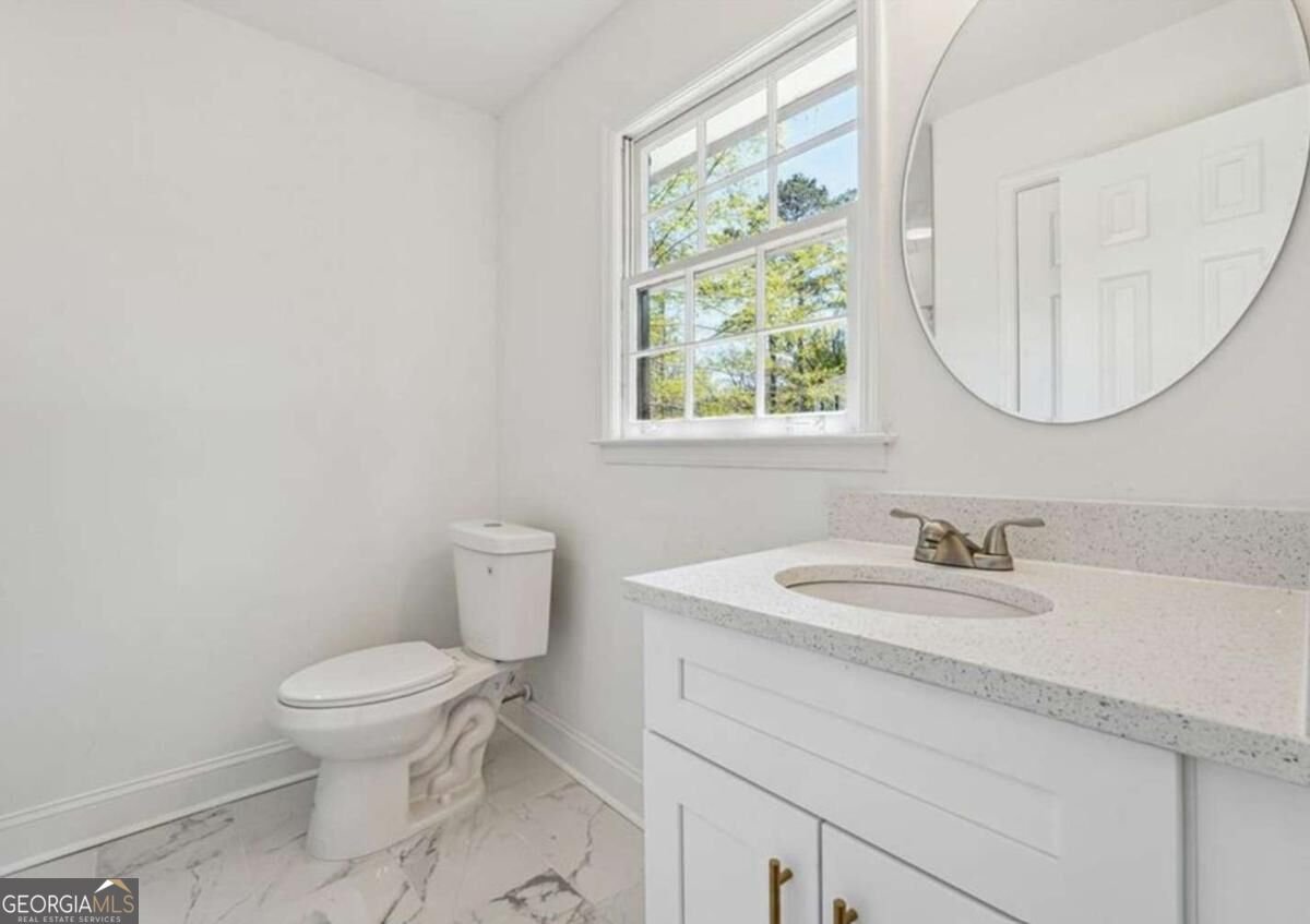 6364 Queen View Lane Stone Mountain - Photo 16