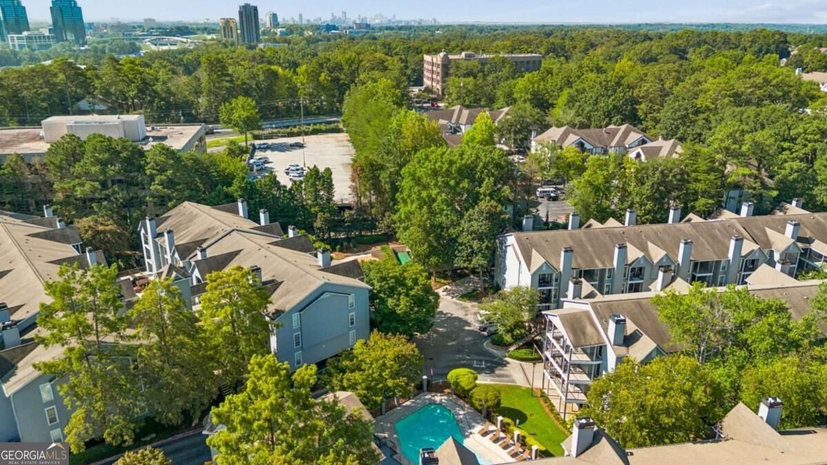 305 Granville Court Atlanta - Photo 32
