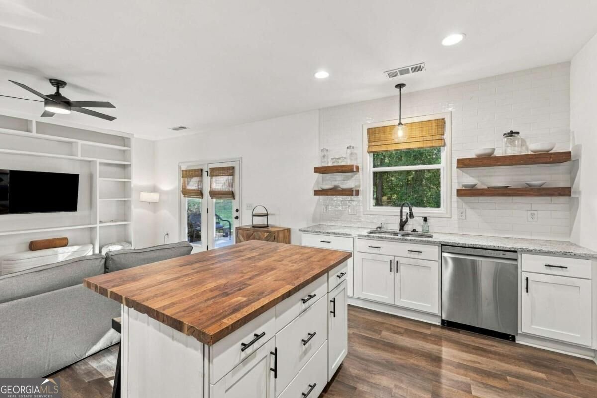 122 Jones Court Athens - Photo 10