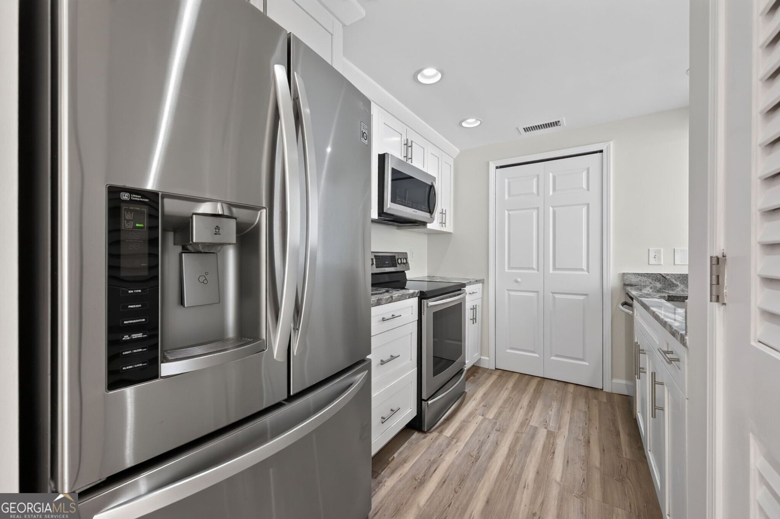 3481 Lakeside Drive Atlanta - Photo 8