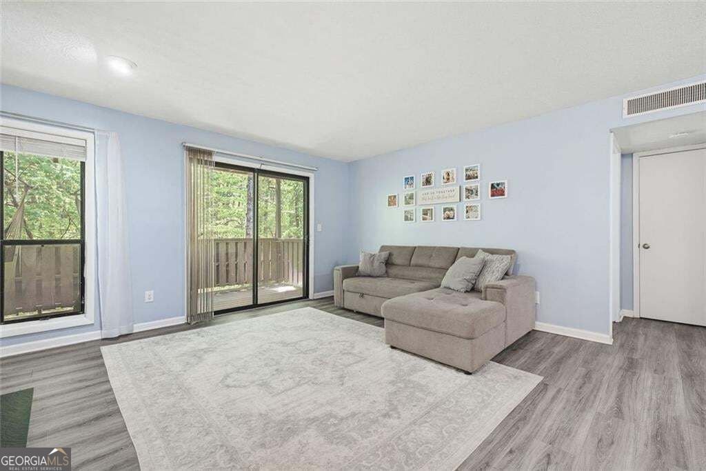 703 Woodcliff Drive Sandy Springs - Photo 12