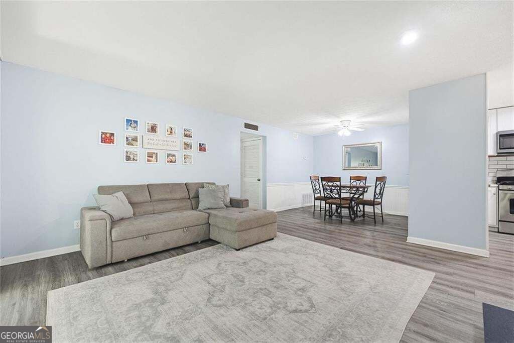 703 Woodcliff Drive Sandy Springs - Photo 9
