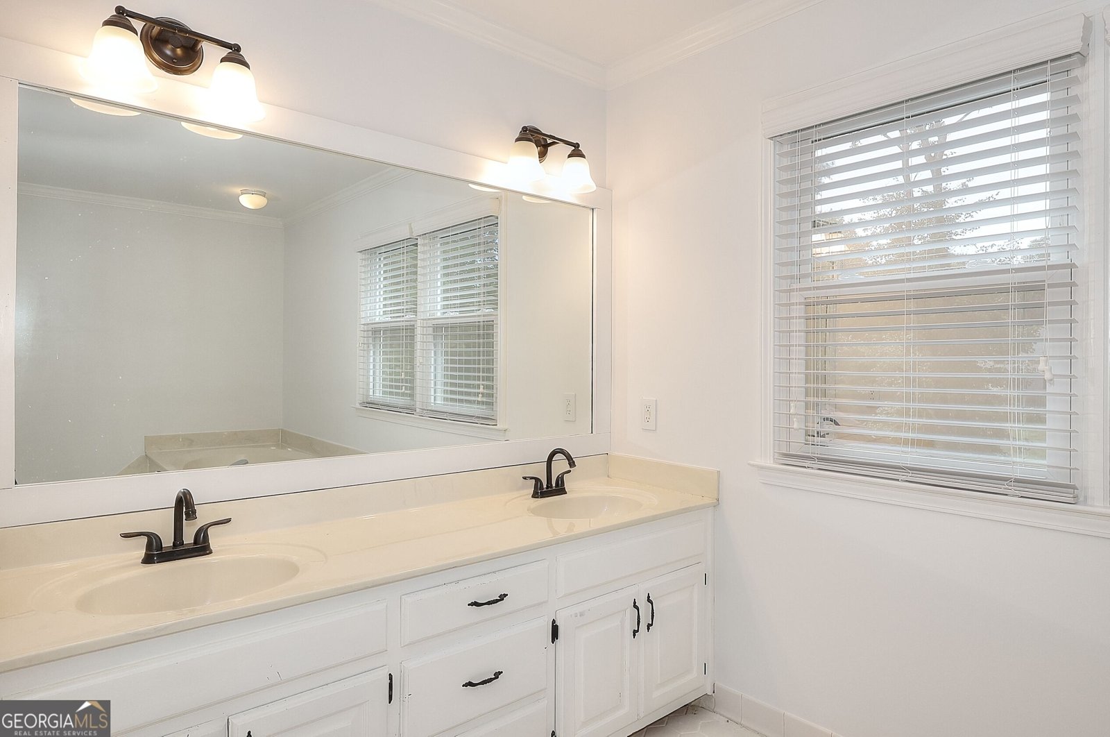 1321 Lakeshore Drive Snellville - Photo 29
