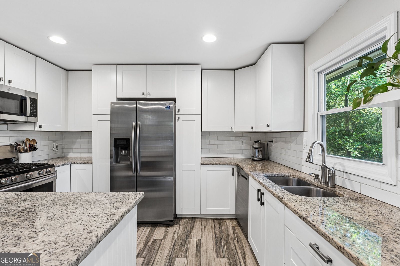 1641 Avon Avenue Tucker - Photo 8