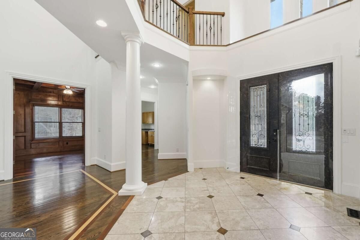 7611 Regency Circle Sandy Springs - Photo 15