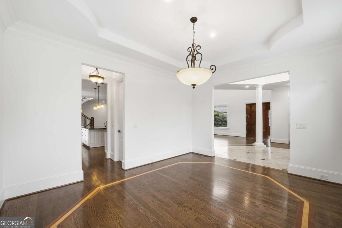 7611 Regency Circle Sandy Springs - Photo 18