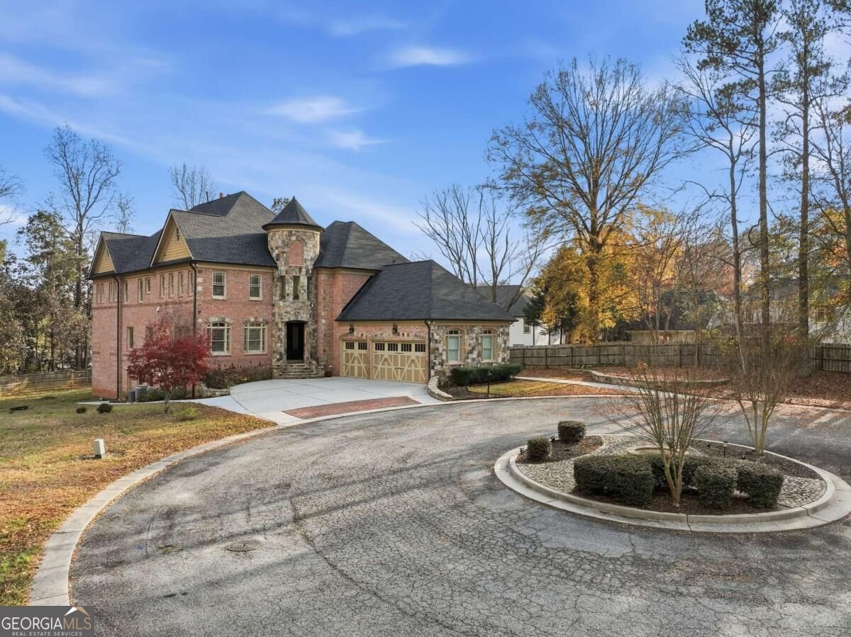 7611 Regency Circle Sandy Springs - Photo 6