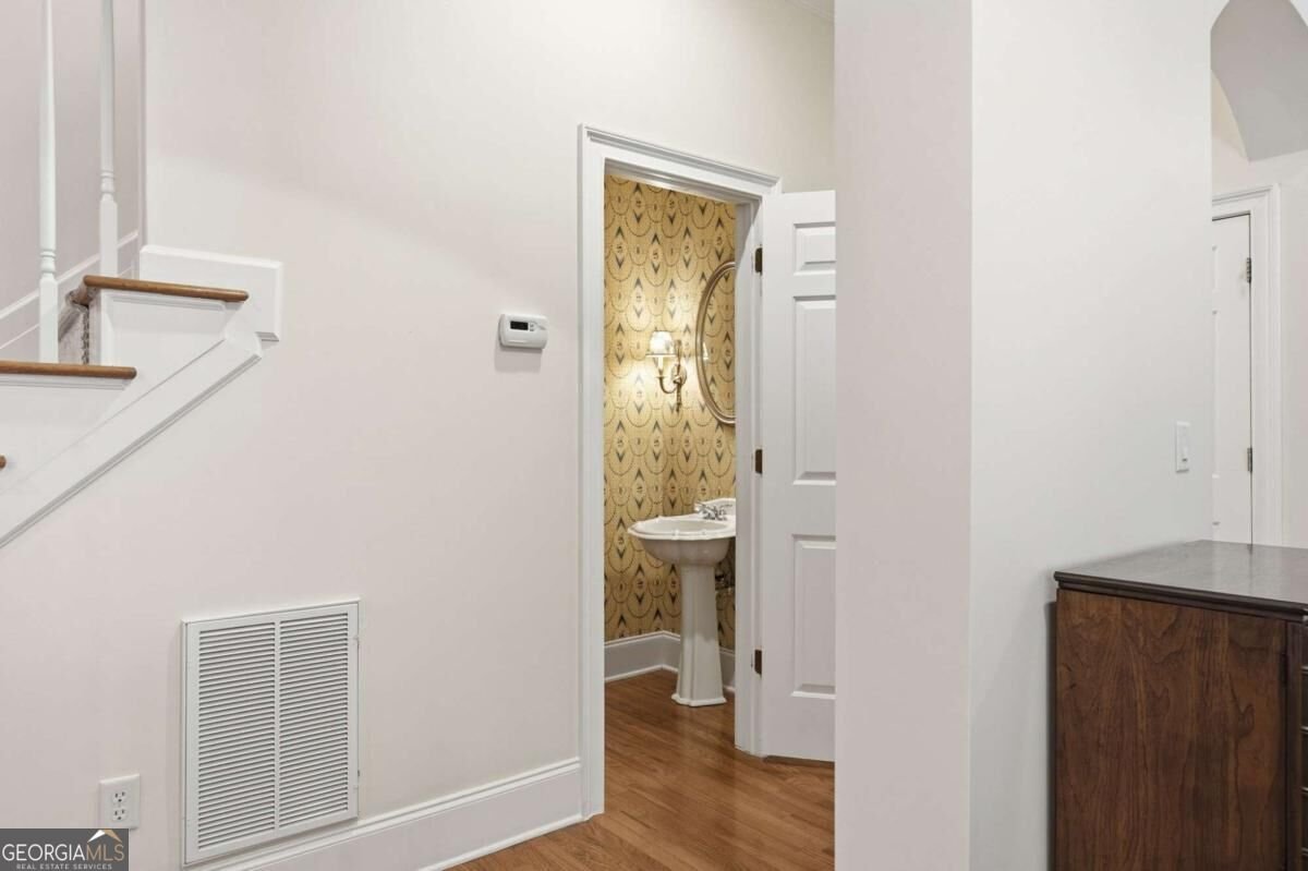 1241 Village Terrace Court Dunwoody - Photo 17