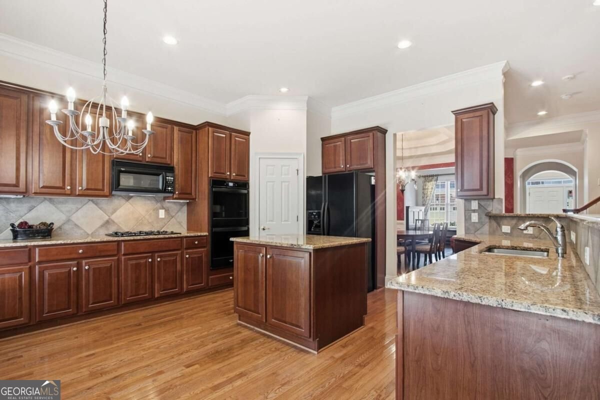1241 Village Terrace Court Dunwoody - Photo 9