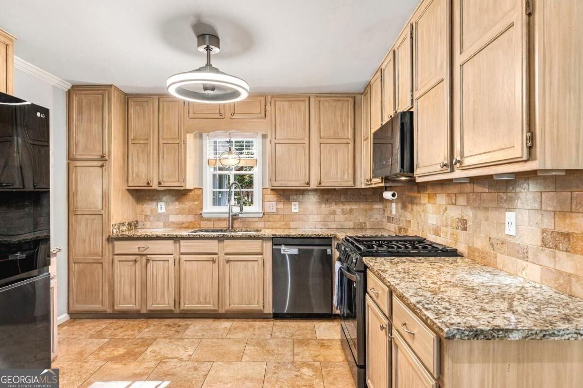5056 Rodrick Trail Marietta - Photo 12