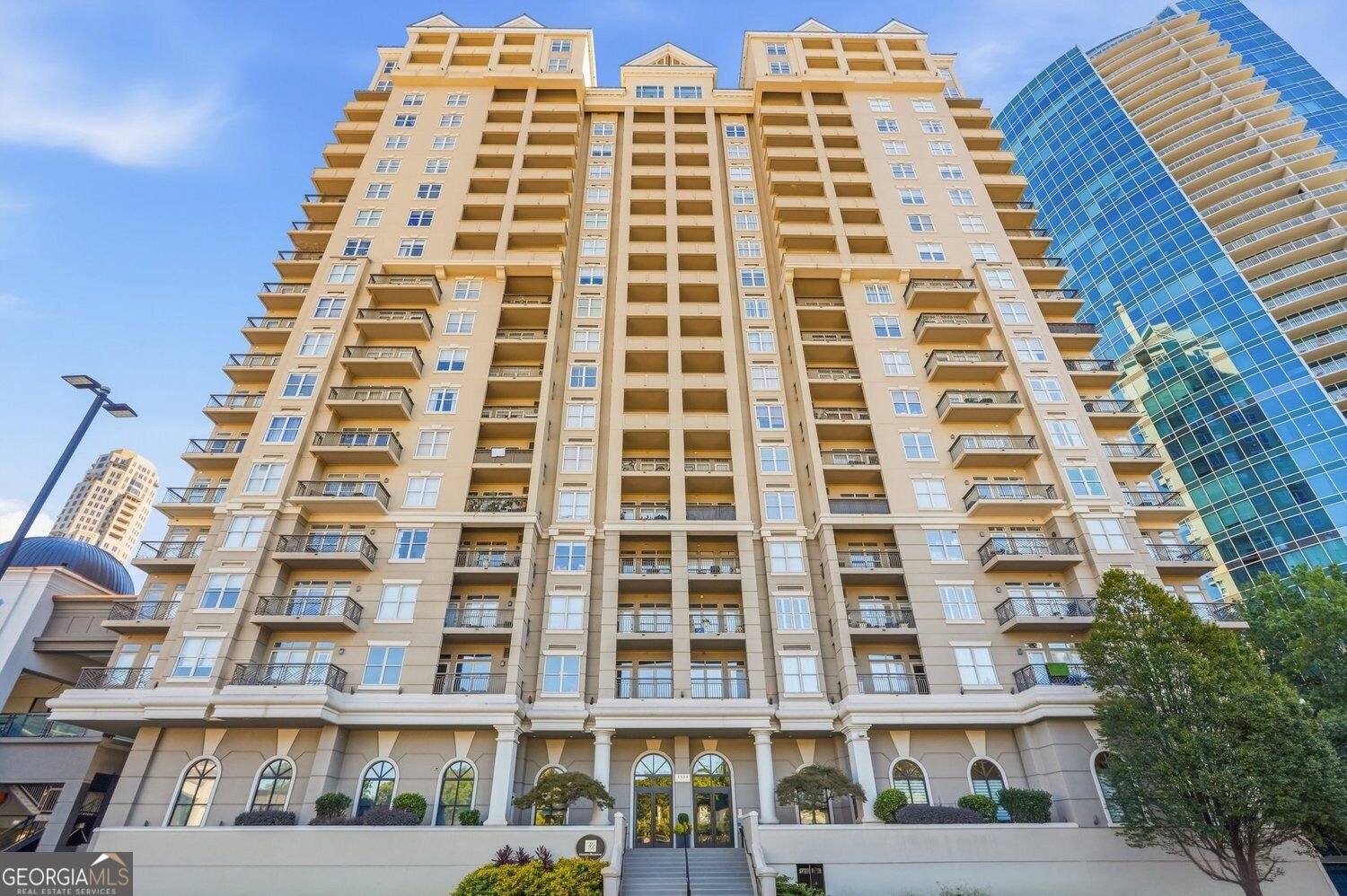 3334 Peachtree Road Atlanta - main photo