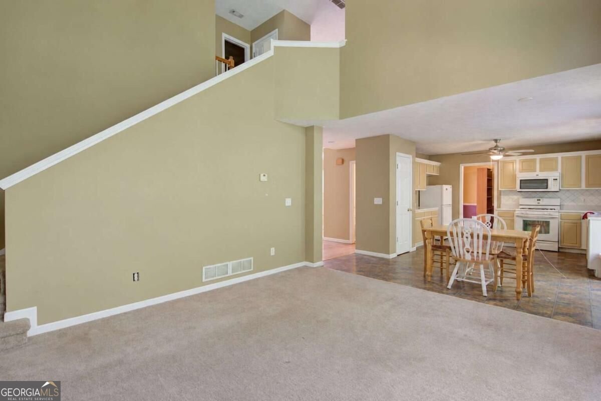 6760 Payne Court Cumming - Photo 10